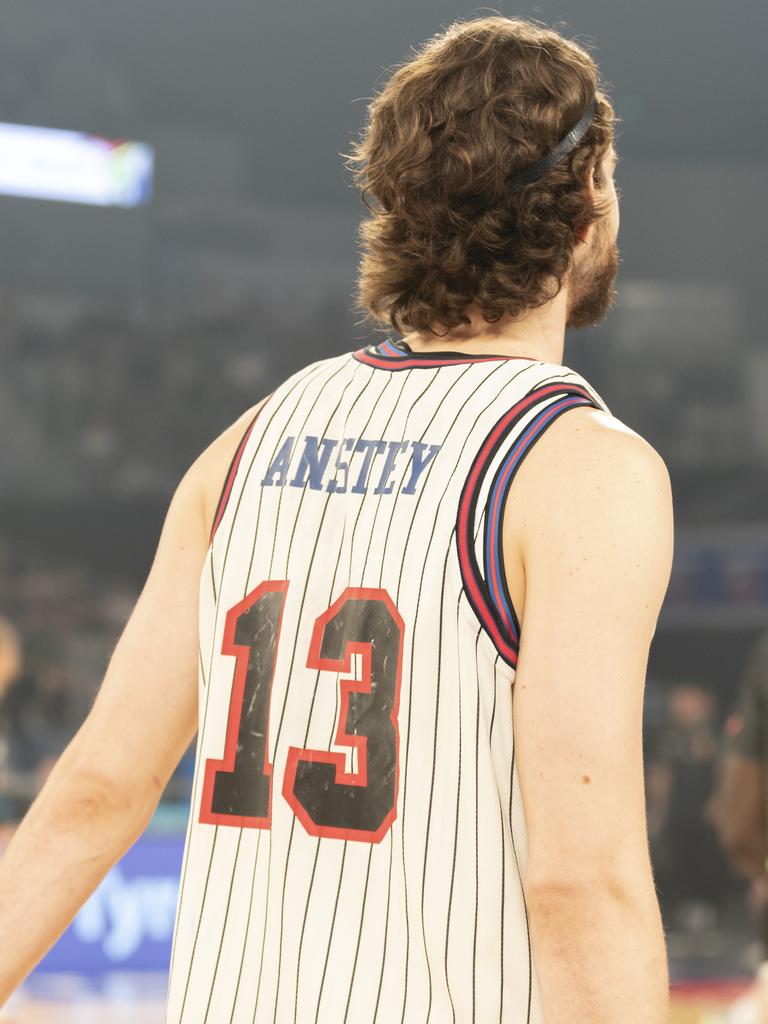 Jordan Hunter wears the Chris Anstey No.13 South East Melbourne Magic jersey during the pre-game warm-up. Picture: Kadek Thatcher/Phoenix Media