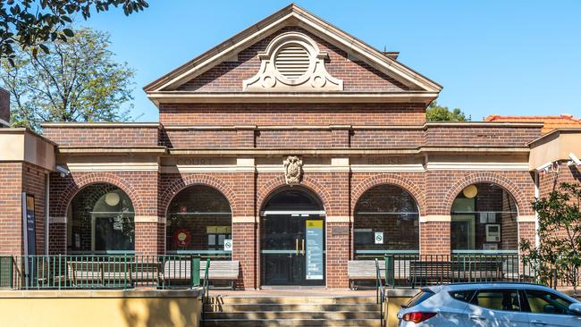 A man was sentenced in manly Local Court to two weeks in jail for breaching new Public health Order stay at home rules. Picture; Monique Harmer