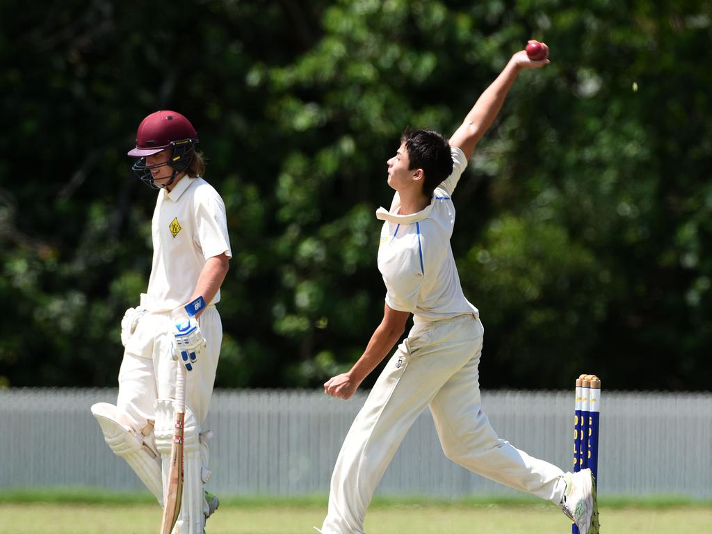 Second grade cricket between Gold Coast Dolphins and Wests at Bill Pippen Oval. Dolphins bowler Ben Davis. (Photo/Steve Holland)