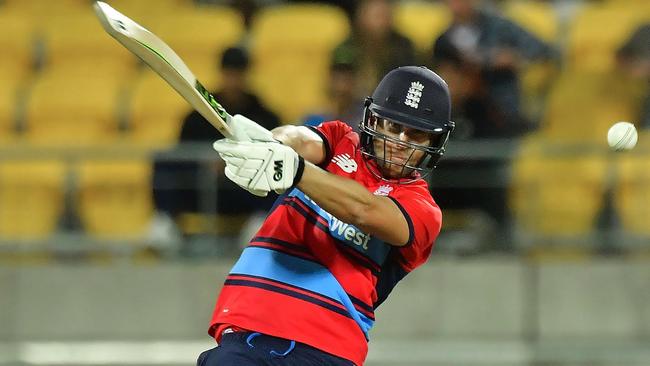 England's Dawid Malan bats during the first Twenty20 cricket match between New Zealand and England at Westpac Stadium in Wellington on February 13, 2018. / AFP PHOTO / Marty MELVILLE