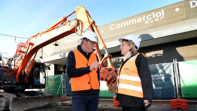 Victorian Premier Daniel Andrews and Jacinta Allan, Minister for Transport, at the site of the Suburban Rail Loop at Clayton. Picture: NCA NewsWire / Andrew Henshaw