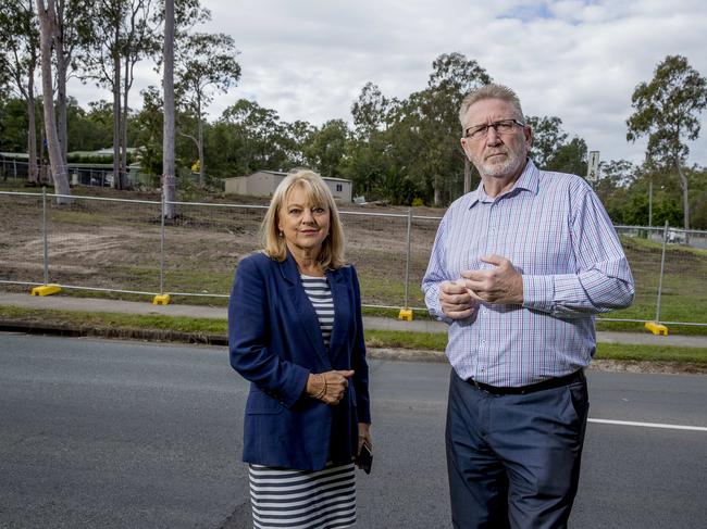 Deputy mayor Donna Gates and Coomera MP Michael Crandon with residents who are all opposed to the site of a new ambulance station at the corner of Pascoe Rd and Peachey, Ormeau. Picture: Jerad Williams