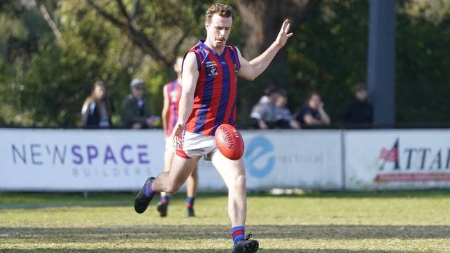 MPNFL: Action from the clash between Edithvale-Aspendale and Rye. Picture: Valeriu Campan