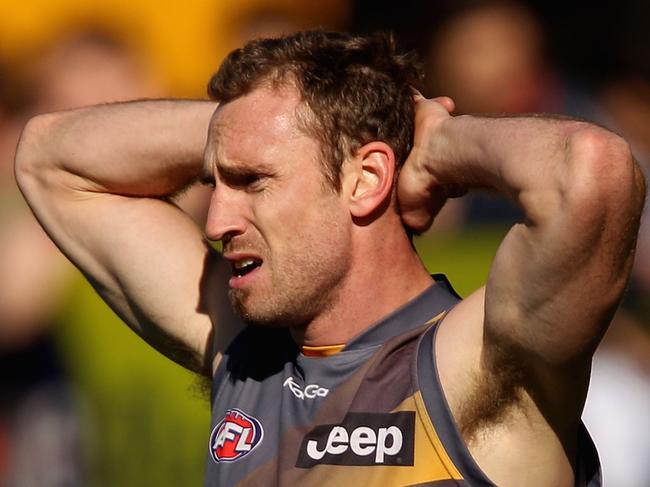 20 JULY 2020 - Former AFL footballer Shane Tuck has died at the age of 38. Tuck played 173 matches for the Richmond Tigers between 2004 and 2013. MELBOURNE, AUSTRALIA - AUGUST 13:  Shane Tuck looks on during a Richmond Tigers AFL training session at ME Bank Centre on August 13, 2013 in Melbourne, Australia.  (Photo by Robert Prezioso/Getty Images)