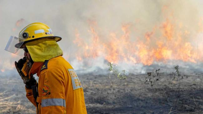 Queensland Rural Fire Service drews from the Lockyer Valley and Somerset performand hazard reduction burns as part of a training exercise on Saturday, August 3, 2019. Picture: Dominic Elsome