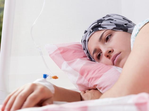 RendezView. Photo of young cancer patient lying in hospital. Chemotherapy. (Pic: iStock)