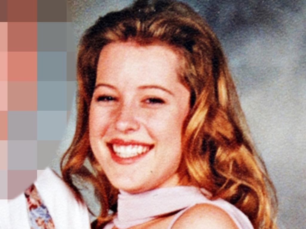 In June 2001, Rachelle Childs’ burning body was found at Gerroa, on NSW’s south coast. Former detective Damian Loone says her murder is solvable.