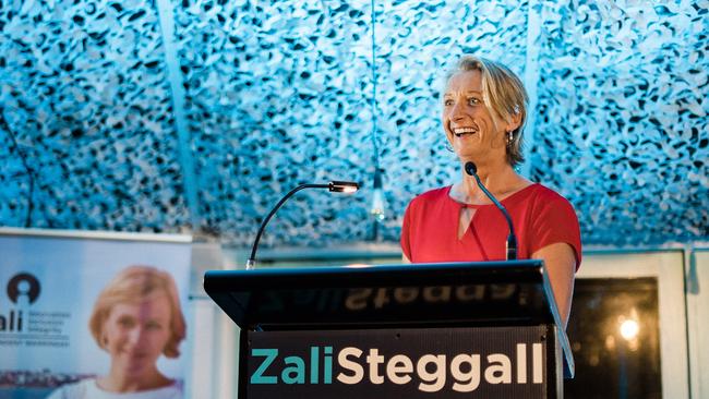 Former world champion surfer and now environmental campaigner, Layne Beachley spoke at Zali Steggall's official 2022 federal election campaign launch in Manly where she urged voters to get behind the MP her to continue action on climate change. Picture: Supplied