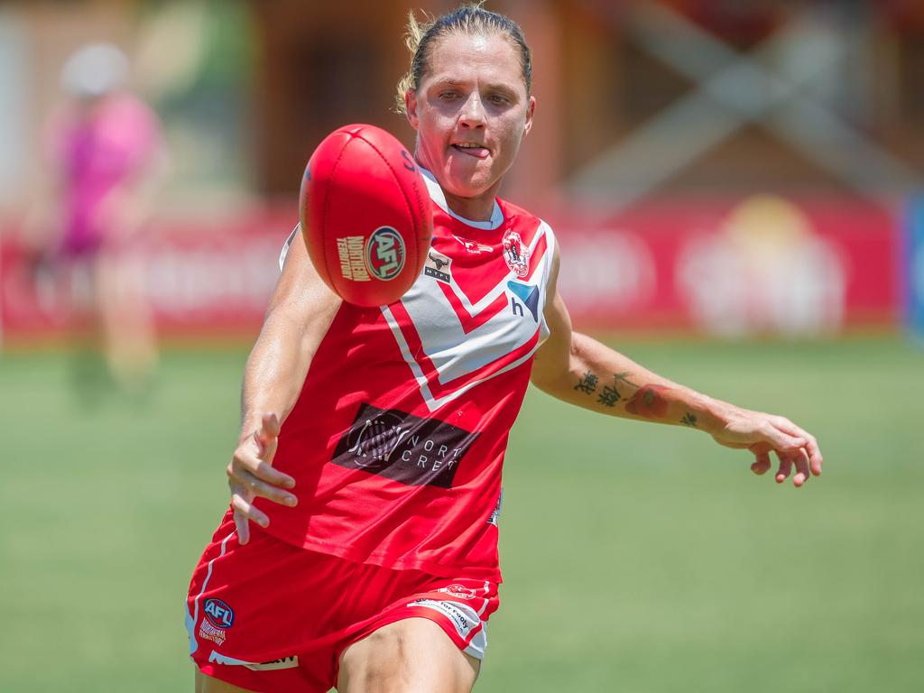 NTFL stalwart Lisa Roberts had another big season for Waratah. Picture: Glenn Campbell.