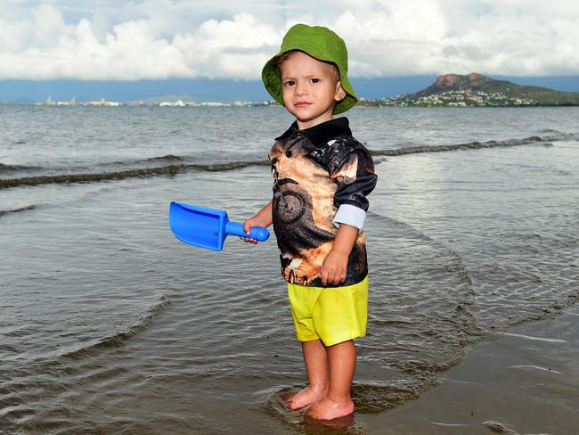 Weather Pic; Arlo Fraser 1, runs around on the beach at Pallarenda