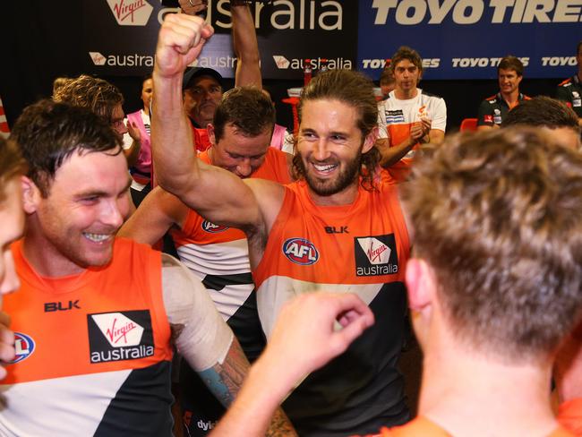 The Giants celebrate their big win.
