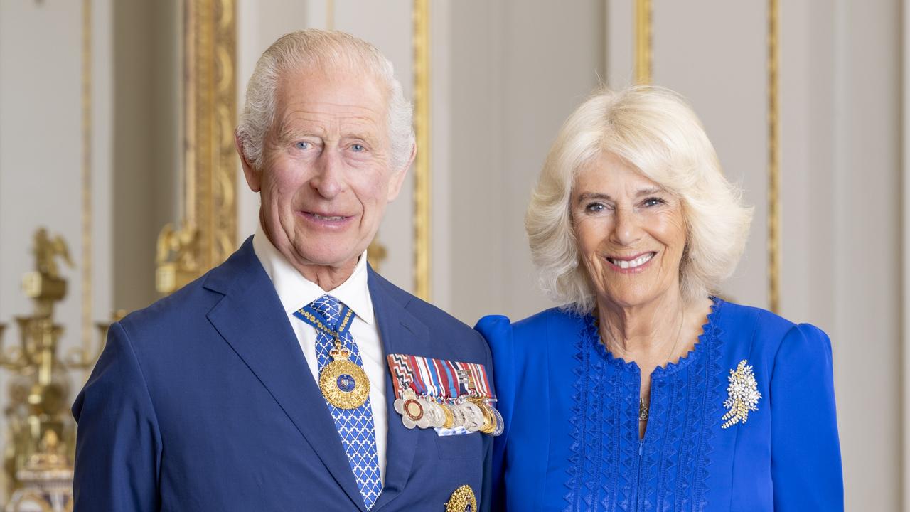 ‘On my best behaviour’: Republicans to greet royal pair