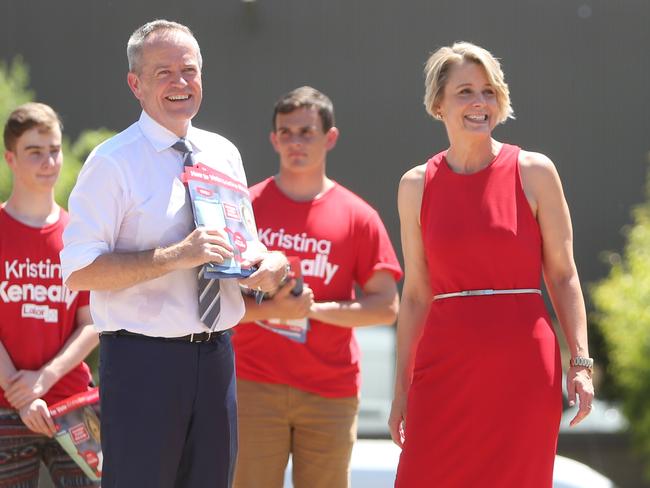 Opposition Leader Bill Shorten lends his support to Kristina Keneally at East Ryde Public School today. Picture: Tim Hunter