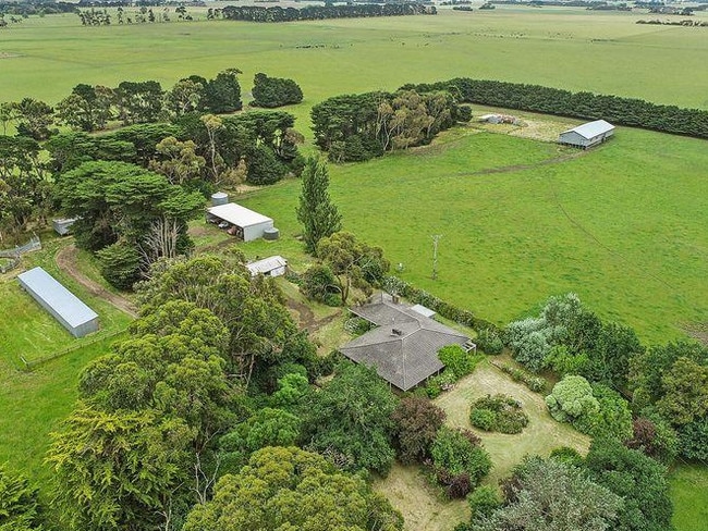 Gwinganna at Terang has sold for nearly $6 million.