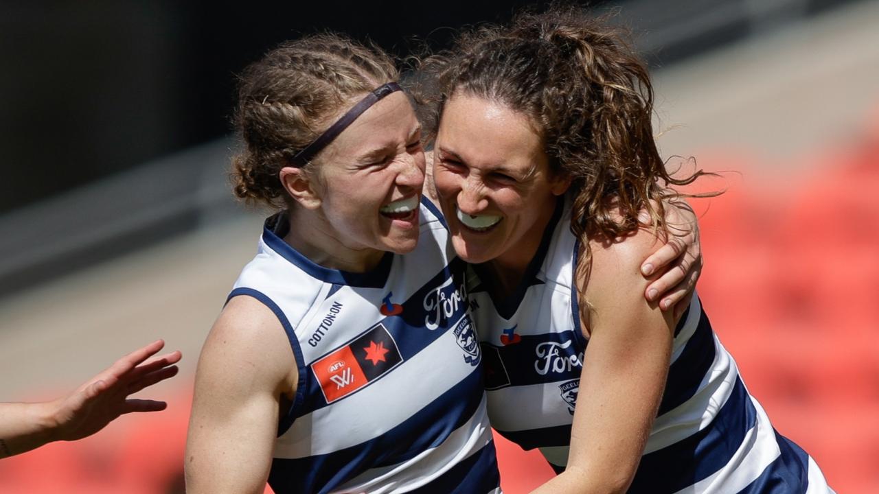 AFLW: Freo’s after-the-siren hero, Cats’ stunning turnaround