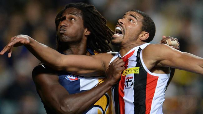 Jason Holmes against Nic Naitanui in Round 23 last year. Photo by Daniel Wilkins.