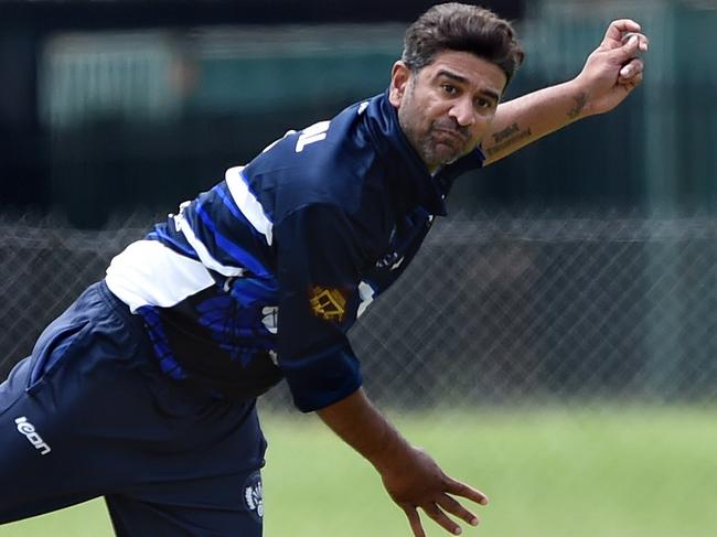 VTCA Cricket: Sunshine v Altona Roosters at Dempster Park. Bowler Kaushal Lokuarachchi. Picture: Steve Tanner