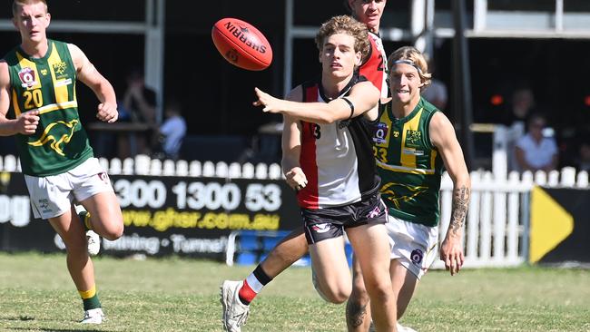 Oscar Tanks on the move – QAFL colts between Morningside and Maroochydore. Saturday April 13, 2024. Picture, John Gass