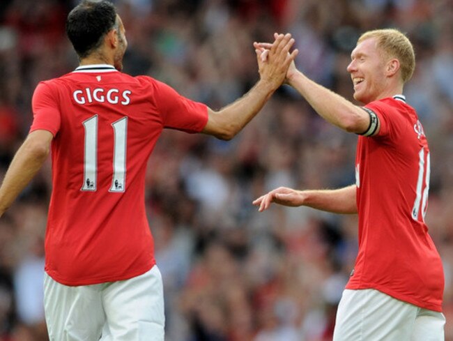 Scholes and Giggs back in the good old days.