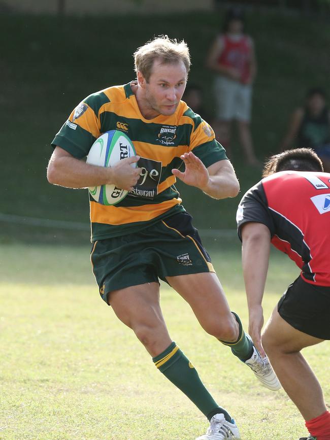 GC RUGBY union match. Surfers Paradise v Gold Coast Knights match played at Benowa. Knights player No12 Levi Hui Hai Surfers Paradise player No 2 Simon Kay. Picture Mike Batterham