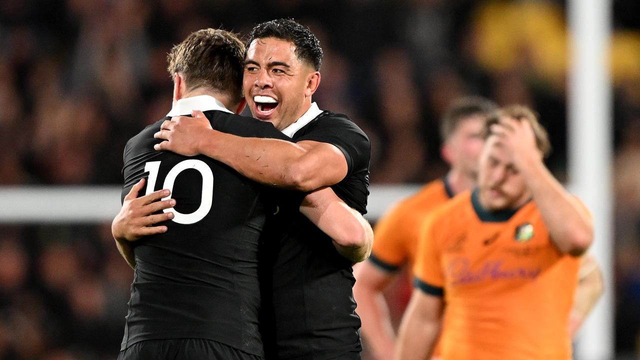 WELLINGTON, NEW ZEALAND - SEPTEMBER 28: Anton Lienert-Brown celebrates with Beauden Barrett of New Zealand during The Rugby Championship &amp; Bledisloe Cup match between New Zealand All Blacks and Australia Wallabies at Sky Stadium on September 28, 2024 in Wellington, New Zealand. (Photo by Hannah Peters/Getty Images)