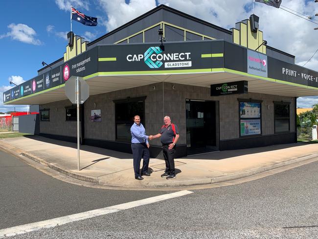 CAPconnect Branch Manager Josh Wayman and Arthur's Computer Essentials owner Arthur de Looze confirm their merger. Picture: supplied