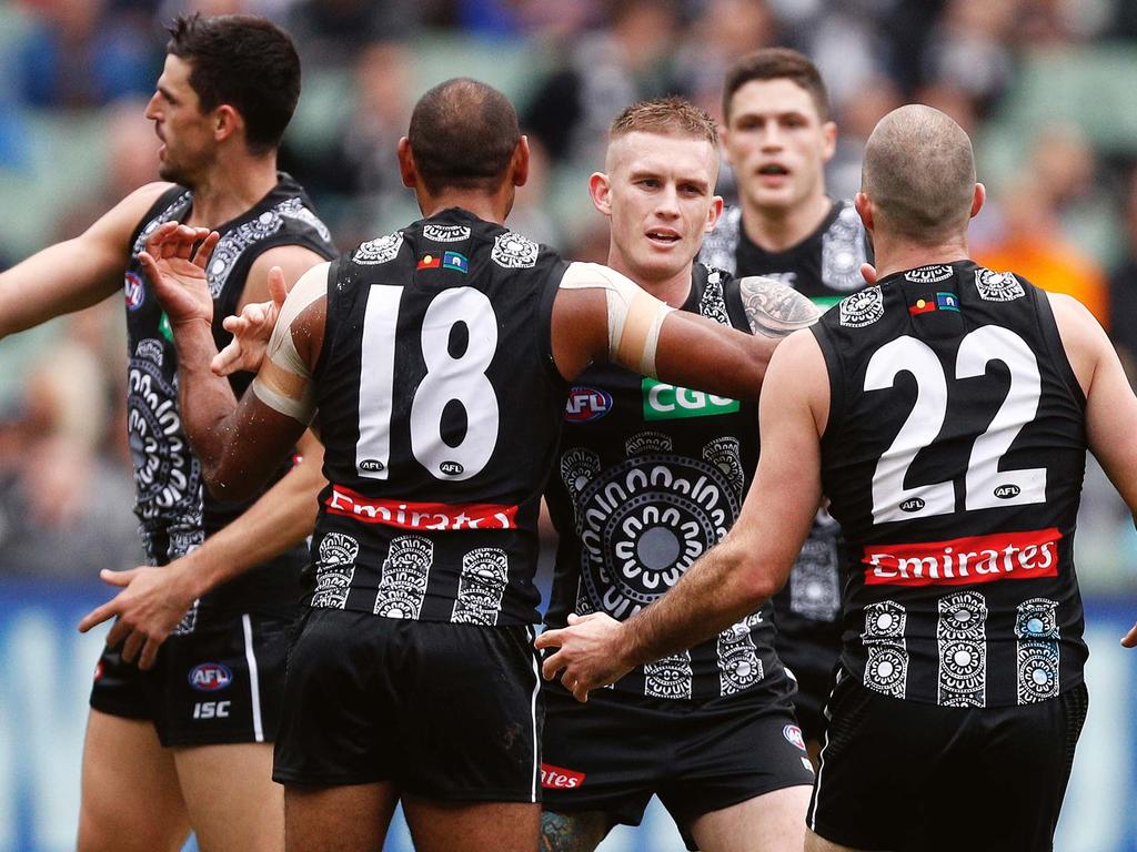 Dayne Beams in action for Collingwood in 2019. Picture: AAP Image/Daniel Pockett)