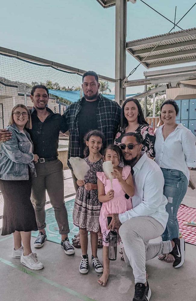 A favourite photo of "Dee" Tiaaleaiga with his daughters and family.