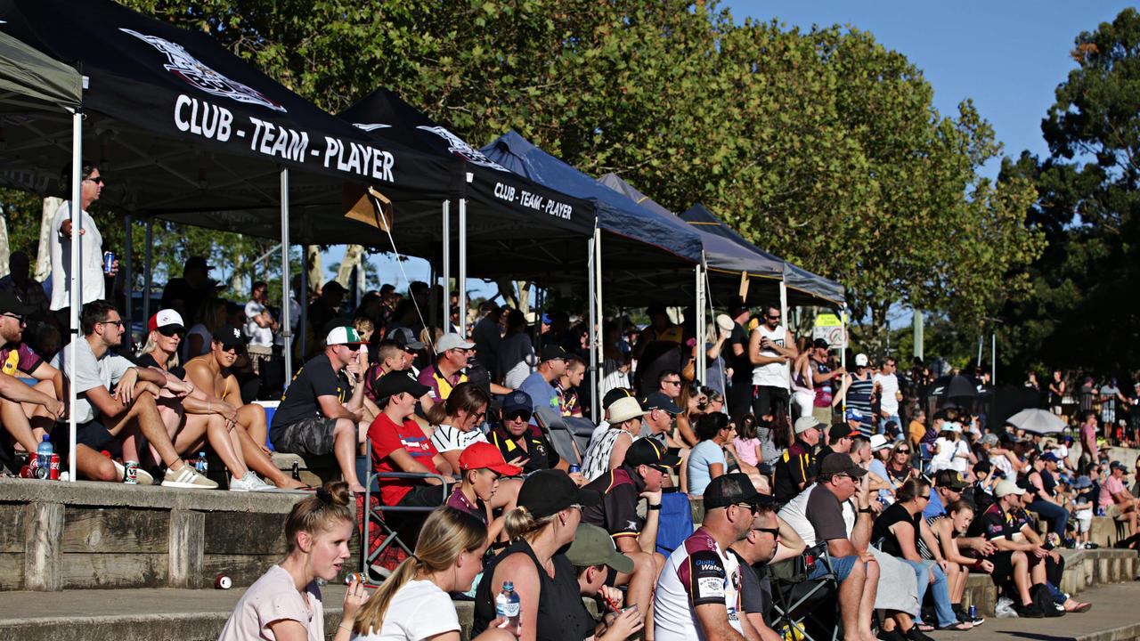 The crowd watching Hills Bulls vs Guildford Owls in the Gremmo Memorial Shield at Crestwood Oval on the 7th of April 2019. Photographer: Adam Yip