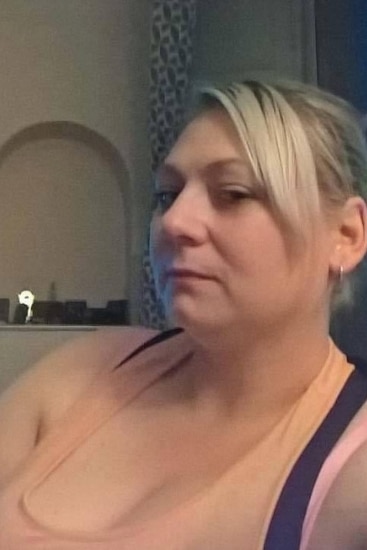 Wife caught husband in bed with her auntie just weeks after tying the knot Kidspot pic