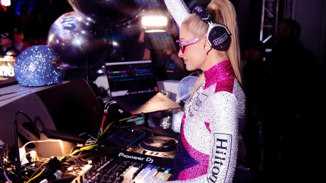 Paris Hilton walks into Formula 1 Las Vegas Grand Prix party and ‘no one’ is there. Picture: Instagram/ @parishilton