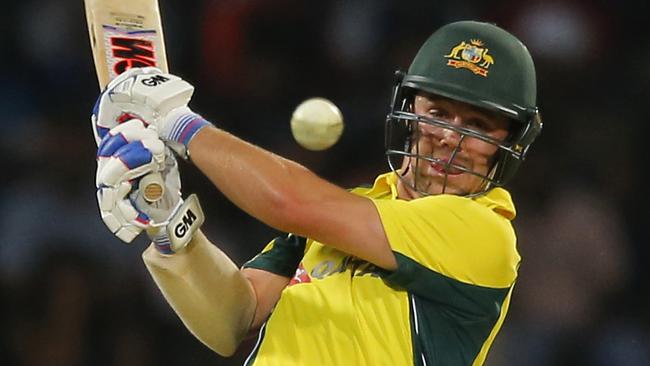 Travis Head scored 45 off 18 in the first Twenty20 between Australia and Sri Lanka.