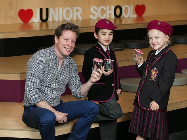 Scott Pape, The Barefoot Investor is pictured at Haileybury School in Melbourne. Picture: Ian Currie