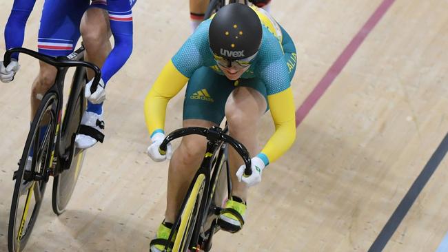 Anna Meares produced a gutsy performance to win bronze in the keirin.