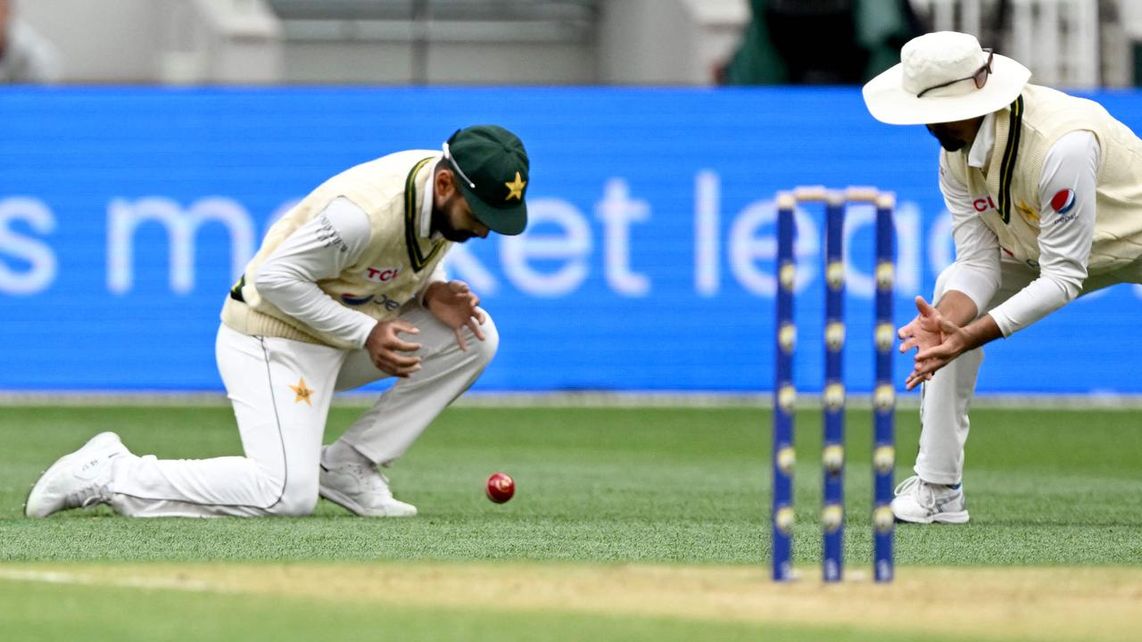 Pakistan’s Abdullah Shafique torn apart over dropped David Warner catch