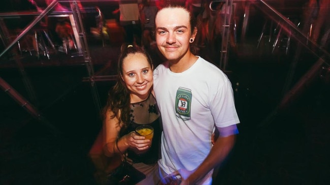 This crowd brought the energy every weekend to The Squeeze Club at Alexandra Hills Hotel!