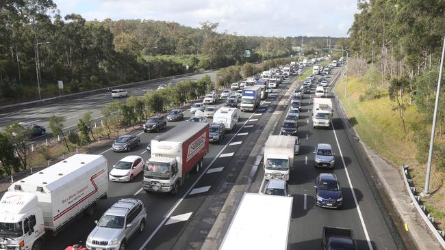 Traffic Gridlock on the Pacific Motorway M1 as seen from Smith St overpass. Picture Mike Batterham