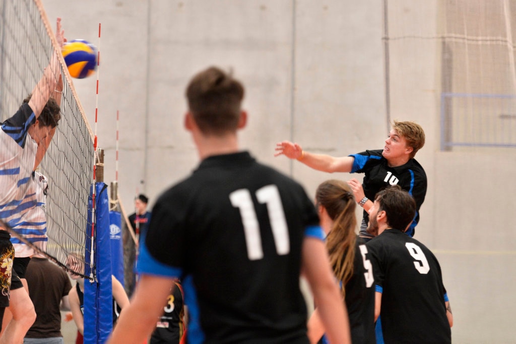 Scott Schultz of Remember the Titans against Brisbane Volleyball Club in the final of the Clash of the Titans volleyball tournament at Harristown State High School gym, Sunday, February 25, 2018. Picture: Kevin Farmer