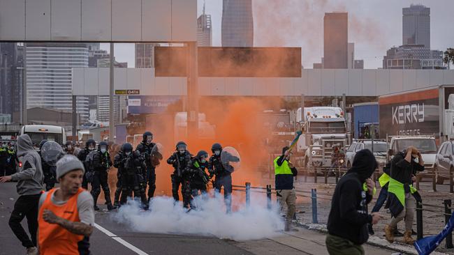 Police respond. Picture: Jason Edwards