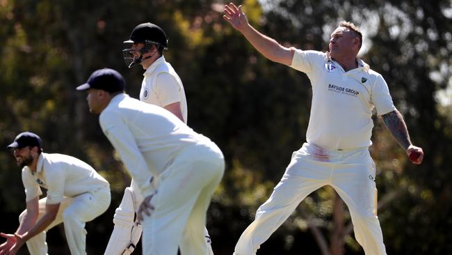 Sean Ayres grabbed three wickets for the Bats. Picture: Mark Dadswell