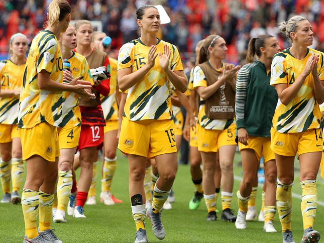 VALENCIENNES, FRANCE - JUNE 09: Players of Australia acknowledge the fans following the 2019 FIFA Women's World Cup France group C match between Australia and Italy at Stade du Hainaut on June 09, 2019 in Valenciennes, France. (Photo by Robert Cianflone/Getty Images)