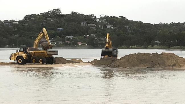 Removal of sand from Narrabeen Lagoon west of the Ocean St bridge. Picture: Supplied