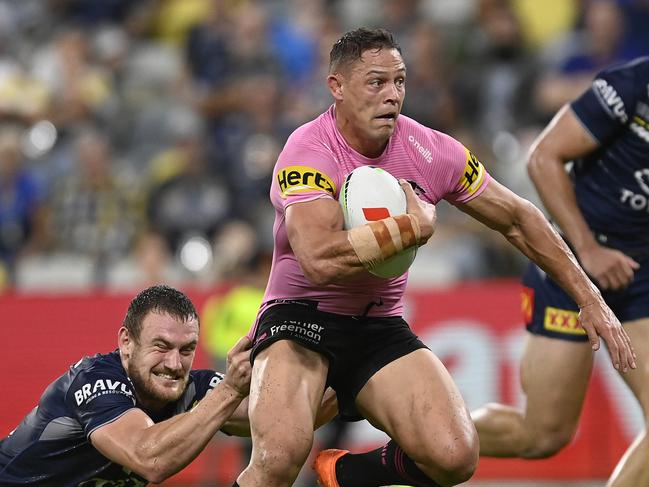 TOWNSVILLE, AUSTRALIA - JUNE 16: Scott Sorensen of the Panthers makes a break during the round 16 NRL match between North Queensland Cowboys and Penrith Panthers at Qld Country Bank Stadium on June 16, 2023 in Townsville, Australia. (Photo by Ian Hitchcock/Getty Images)