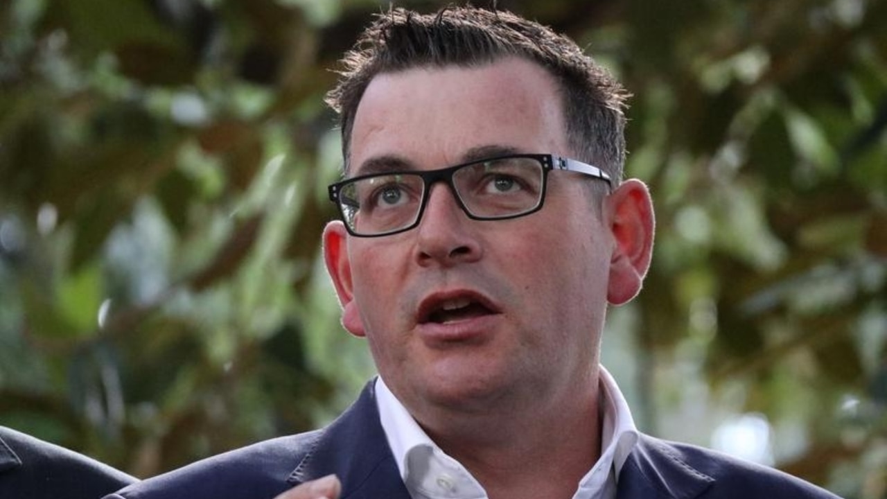 Andrews encourages Victorians to book in for vaccination