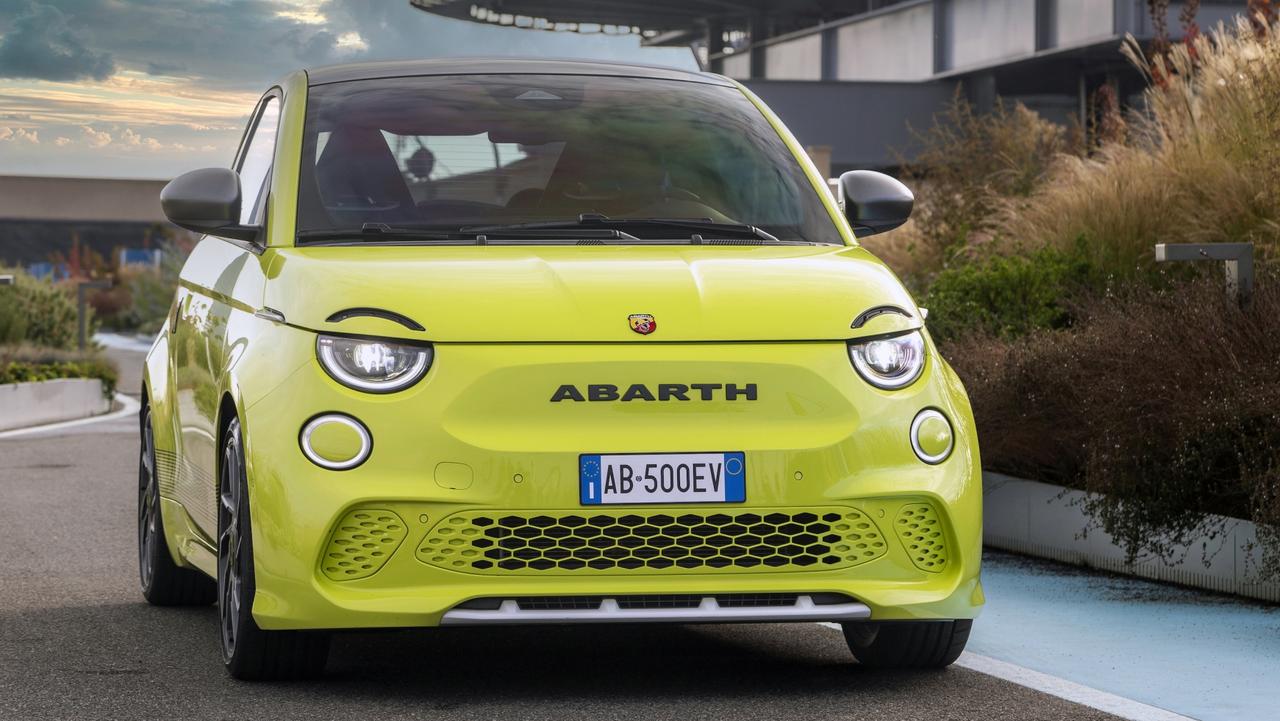 2023 Abarth 500e