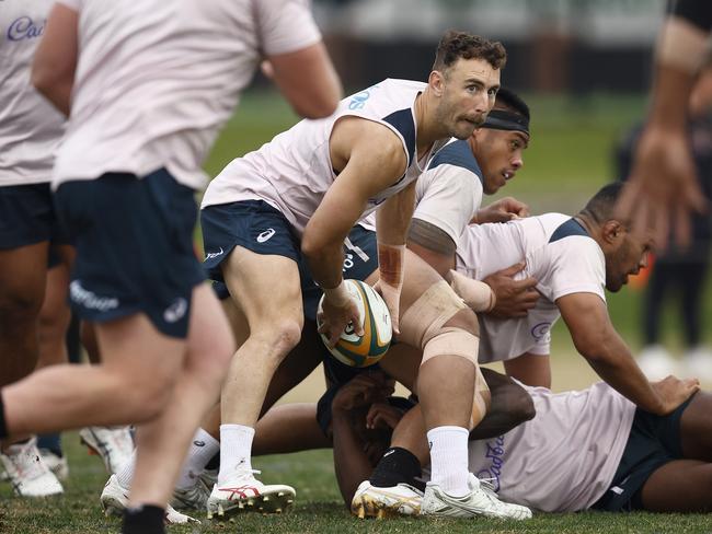 MELBOURNE, AUSTRALIA - JULY 25: Nic White of the Wallabies in action during an Australia Wallabies training session at Brighton Grammar School on July 25, 2023 in Melbourne, Australia. (Photo by Daniel Pockett/Getty Images)