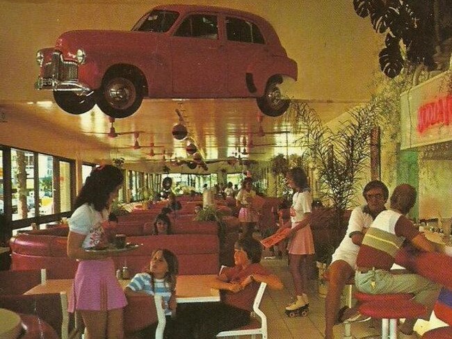 Olivia's Malt Shop, Surfers Paradise, 1980s