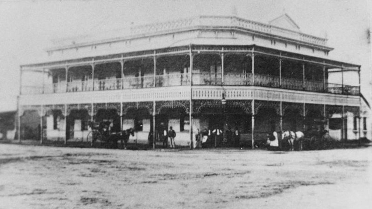 An historic photo of the Grand Hotel in Bundaberg.