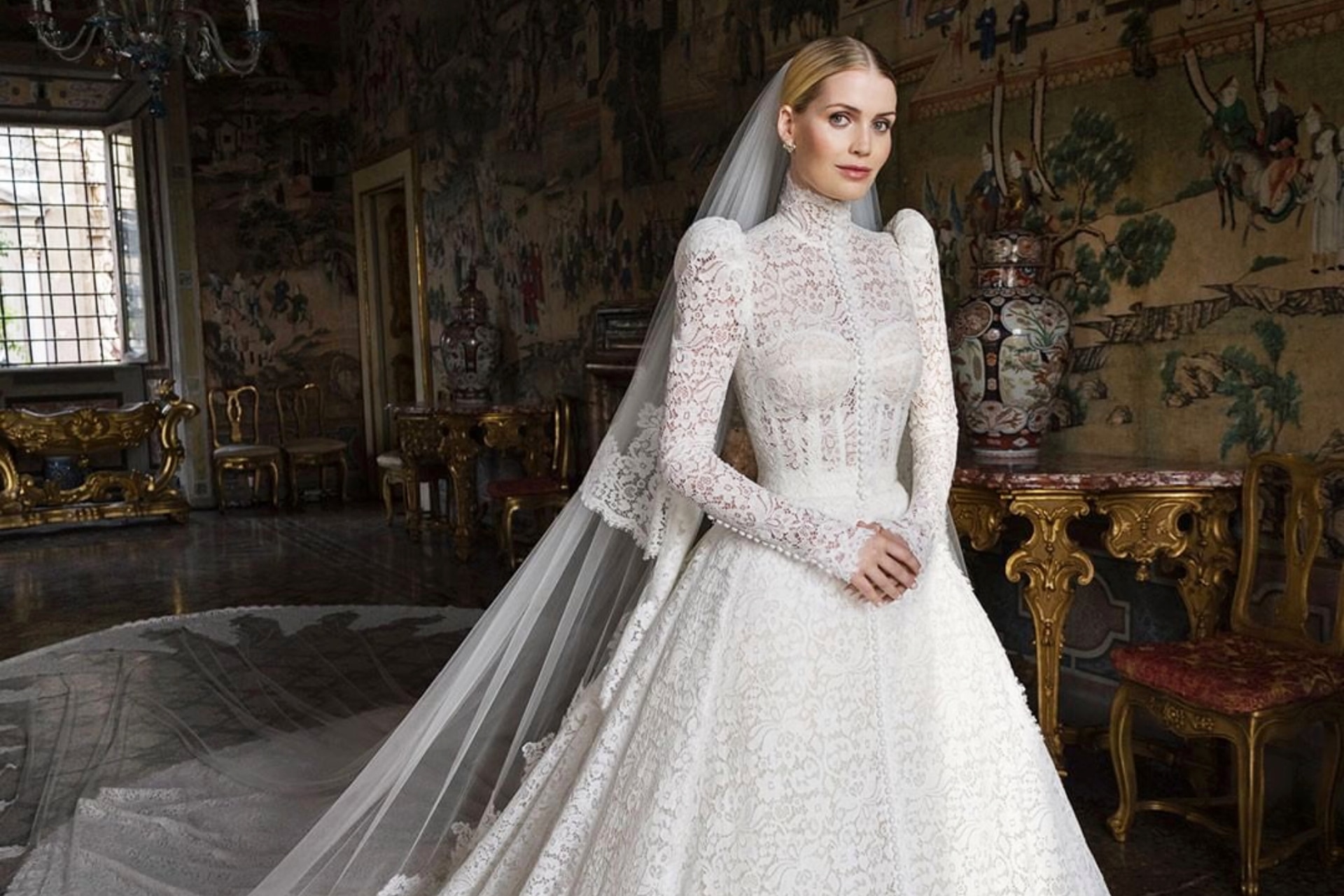 See Lady Kitty Spencer s 5 Dolce Gabbana wedding gowns Vogue