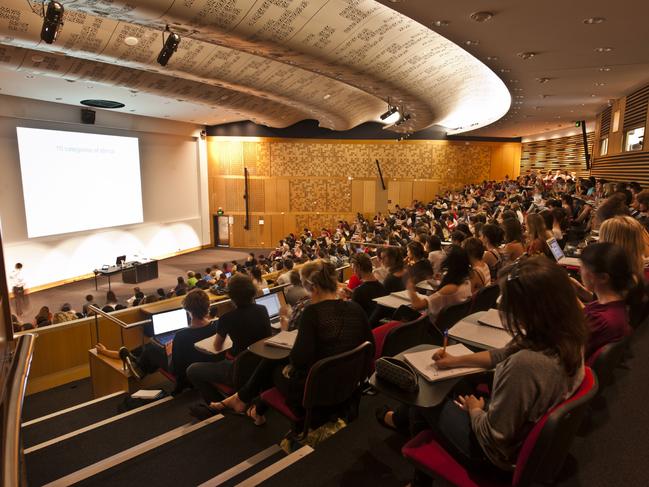 A lecture theatre enables student to raise their hand and ask questions, or approach the lecturer after class.